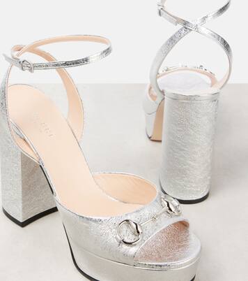Horsebit metallic leather platform sandals | Gucci