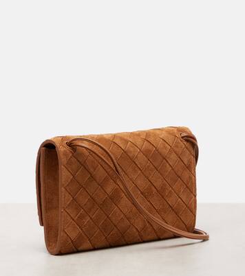 Andiamo Intrecciato Mini pouch with strap | Bottega Veneta