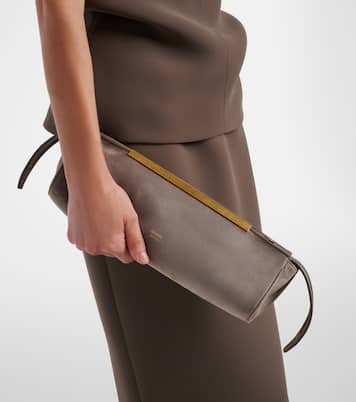 Donna suede clutch | Khaite