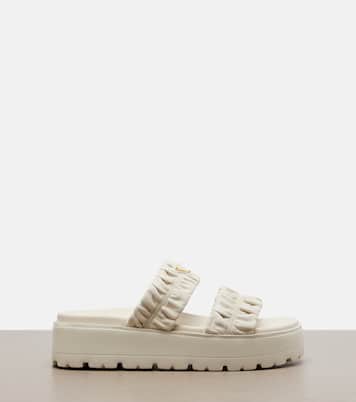 Plateausandalen aus Matelassé-Leder | Prada