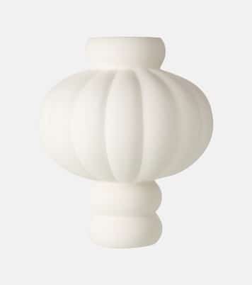 Balloon 08 ceramic vase | Louise Roe