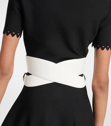 Cintura in pelle con cut-out | Alaïa