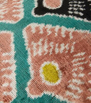 Shells velvet cushion | Les-Ottomans