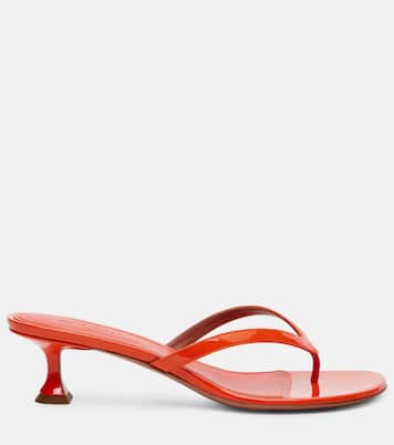 Juliette 45 patent leather thong sandals | Amina Muaddi