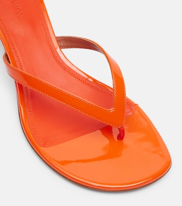 Juliette 45 patent leather thong sandals | Amina Muaddi