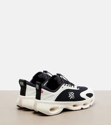 x On Cloudsolo running shoes | Loewe