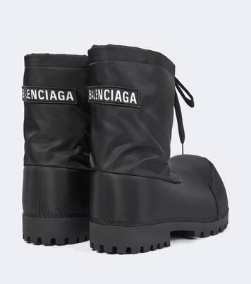 Alaska Low snow boots in black - Balenciaga | Mytheresa