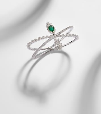 Reign Supreme 18kt white gold bangle with diamonds and emerald | Yeprem