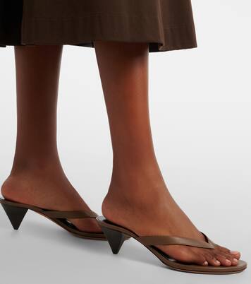 Sandalen Rooty aus Leder | JUDE