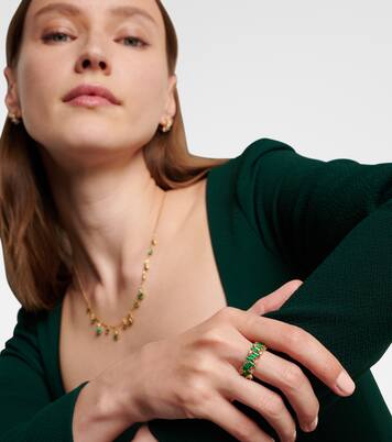 Ring aus 18kt Gelbgold (750/1000) mit Diamanten und Smaragden | Suzanne Kalan
