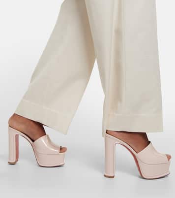 Mules Amali Alta à plateau en cuir verni | Christian Louboutin