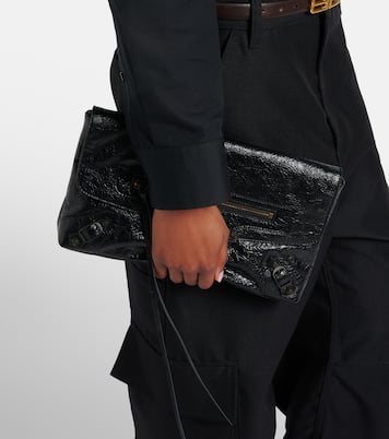 Le City leather clutch | Balenciaga