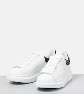 Baskets Oversized en cuir à ornements | McQueen