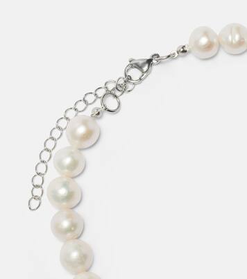 Floral faux pearl pendant necklace | Magda Butrym
