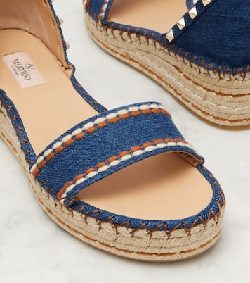 Sandali espadrillas Rockstud Double in denim | Valentino Garavani