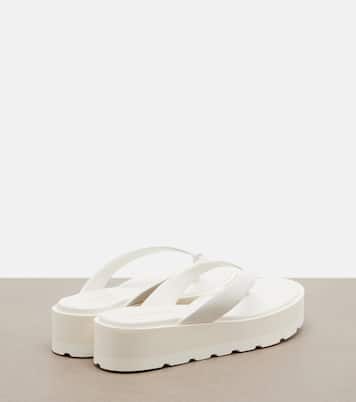 Leather platform thong sandals | Gianvito Rossi