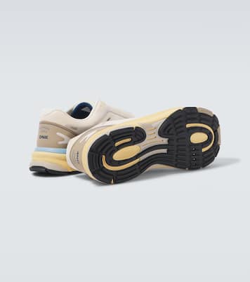 One Remastered sneakers | Athletics Footwear