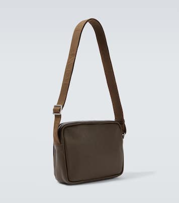 حقيبة ماسنجر من الجلد Pebble Medium | Loewe