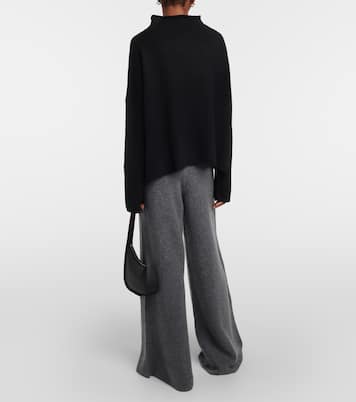 Sandy cashmere mockneck sweater | Lisa Yang
