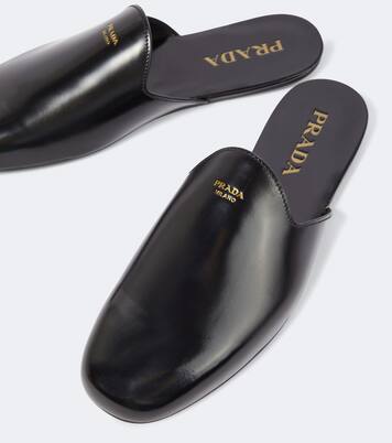【超希少】PRADA Brushed Mule Slippers BLK 6 Brushed leather mules in black - Prada | Mytheresa