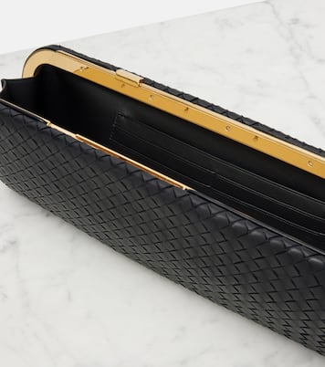 Serata Intrecciato leather clutch | Bottega Veneta