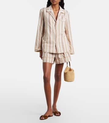 سلايدز من الجلد السويدي Cassandre | Saint Laurent