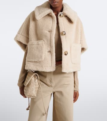 Picture 2 out of 7