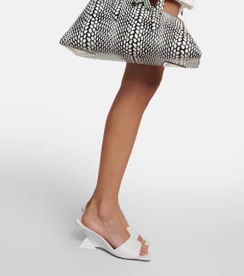 Pantoletten Cheope aus Leder | The Attico