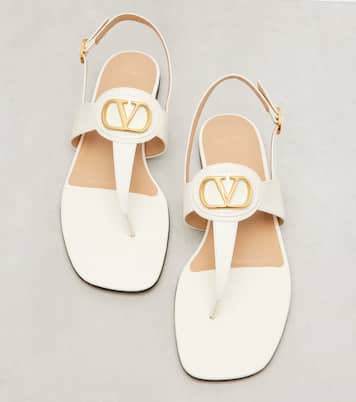 VLogo Signature leather thong sandals | Valentino Garavani