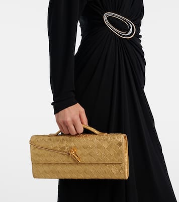 Andiamo Intrecciato metallic leather clutch | Bottega Veneta