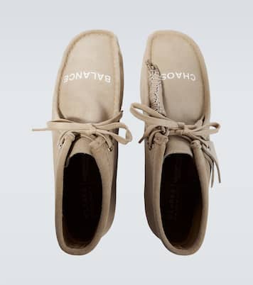 x Undercover Wallabee 스웨이드 부츠 | Clarks Originals