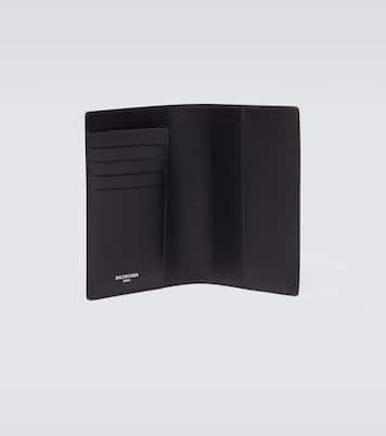 Logo passport holder | Balenciaga