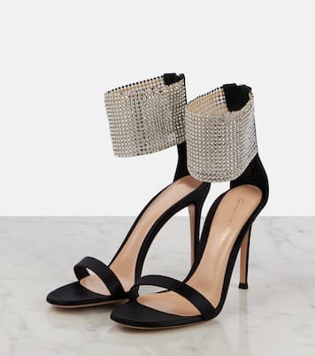 Sandalen Adore 105 aus Satin mit Kristallen | Gianvito Rossi