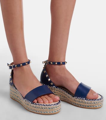 Alpargatas con cuña Rockstud Double de piel | Valentino Garavani