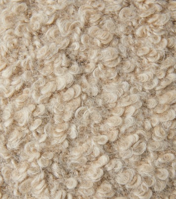 Capriccio cushion | The House of Lyria