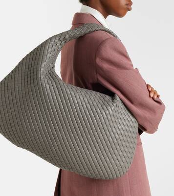 Maxi Veneta leather shoulder bag | Bottega Veneta