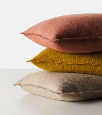 Linen cushion | Maison de Vacances