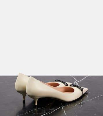 Pumps Bepointy 45 aus Leder | Valentino Garavani