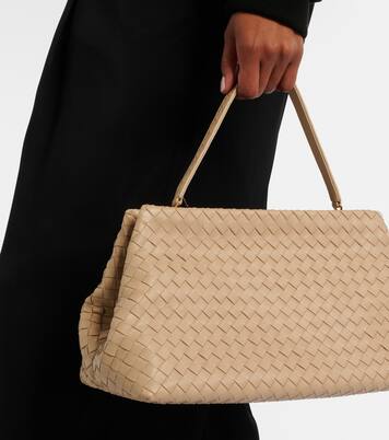 1998 인트레치아토 레더 숄더 백 | Bottega Veneta