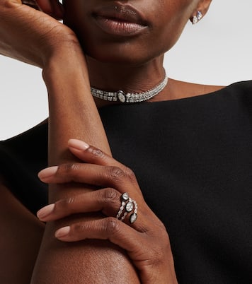 Saturn 18kt white gold ring with diamonds  | Kamyen