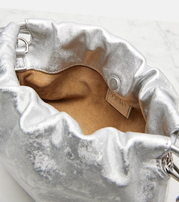 Clutch Flamenco Mini aus Metallic-Leder | Loewe