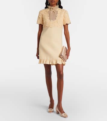 Efflorescence embellished satin clutch | Roger Vivier