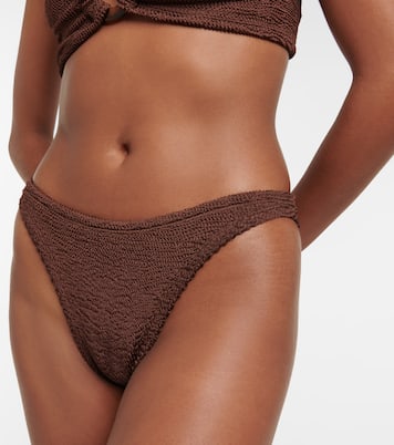 Bikini Julia | Hunza G