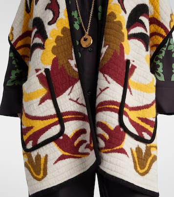 Cape In My Power | La DoubleJ