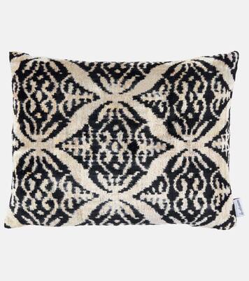 Velvet cushion | Les-Ottomans