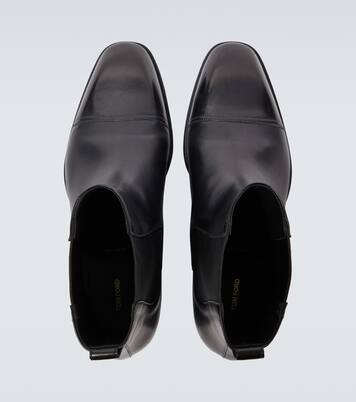 بوت تشيلسي من الجلد Hainaut | Tom Ford