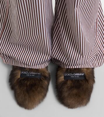 Slippers aus Shearling und Veloursleder  | Dolce&Gabbana