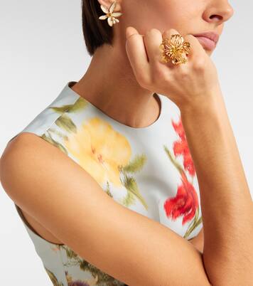 Hibiscus Flower ring | Oscar de la Renta