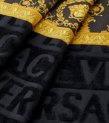 I Love Baroque cotton terry beach towel | Versace Home