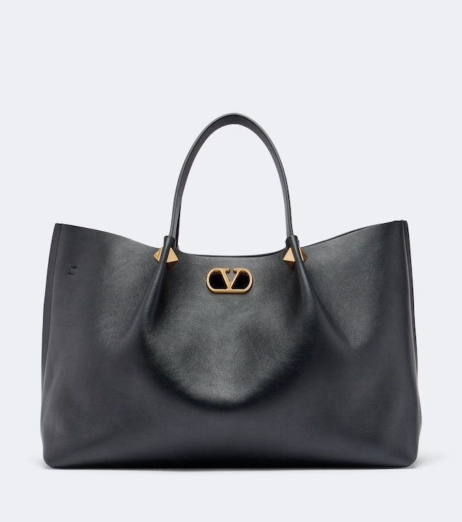 VLogo Signature Large leather tote bag